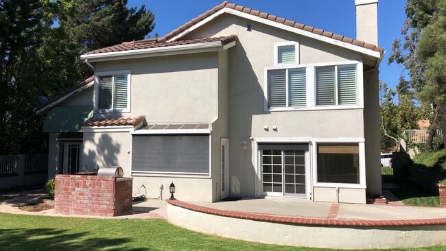 Foto del edificio - Stunning Sierra Del pro view home!