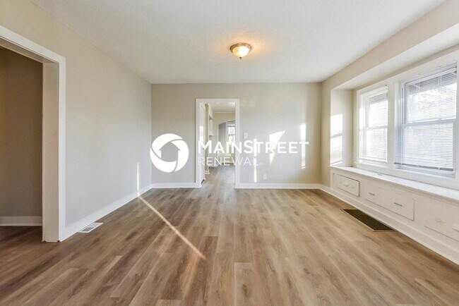 Building Photo - 3 Bedroom Pet-Friendly Home in Kansas City...