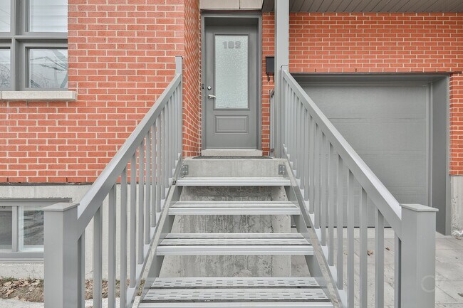 Photo du bâtiment - 182 Rue Louis Lepage