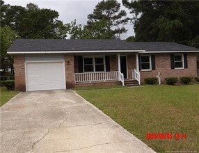 Building Photo - 1920 Aspen Cir