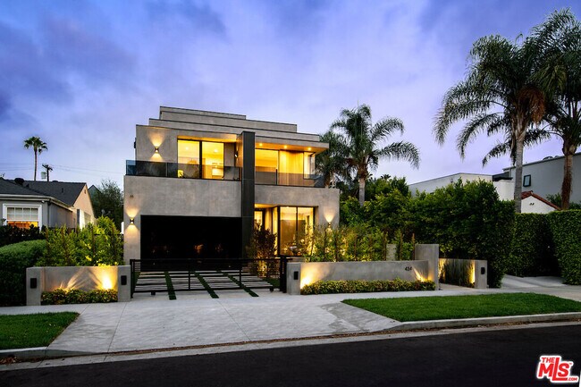 Foto del edificio - 434 Flores St