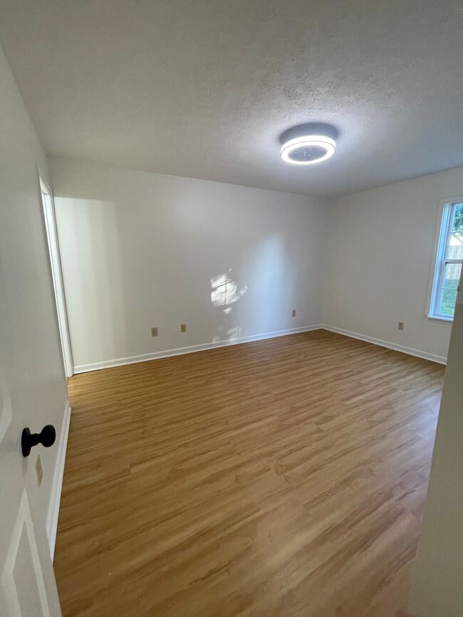 Building Photo - 409 Colby Ridge Blvd