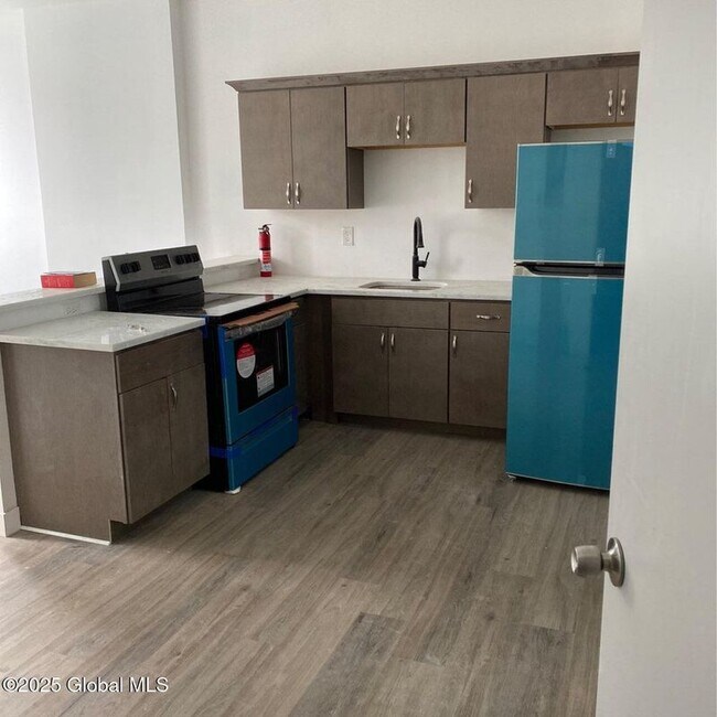 Foto del edificio - 336 Clinton Ave