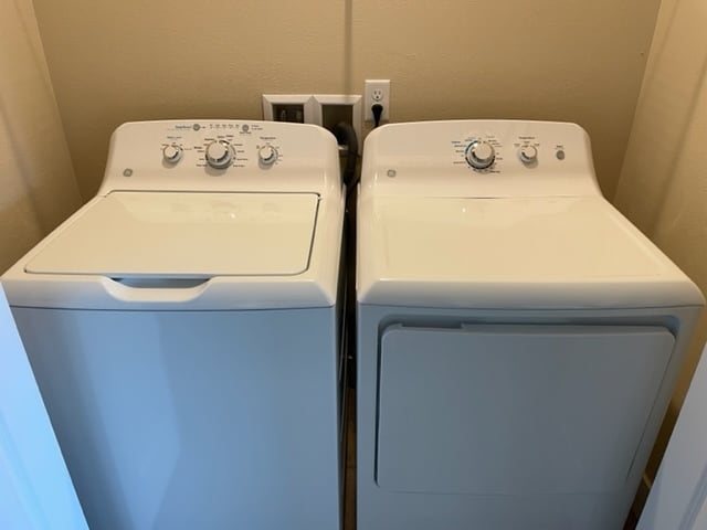Electric W/D In unit - Grant Creek Village Apartments