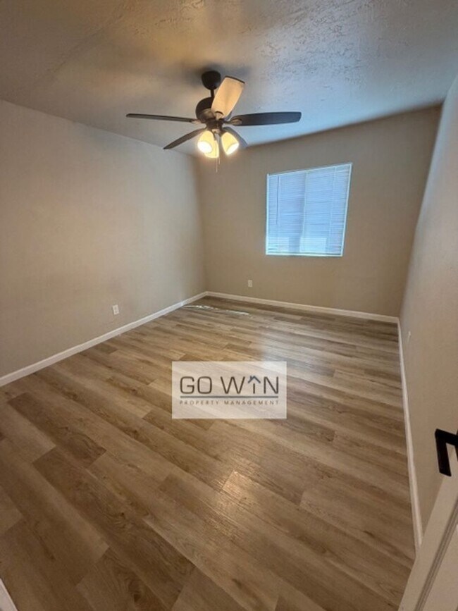 Photo - Roeser Tri-Plex Apartment