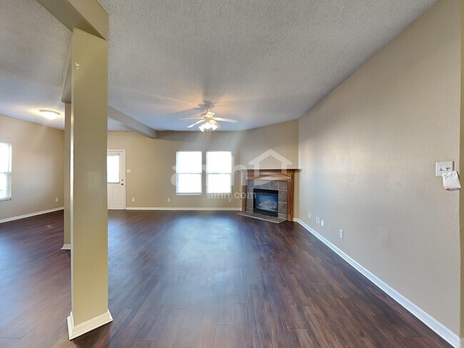 Foto del edificio - 1968 Prairie Sky Ln