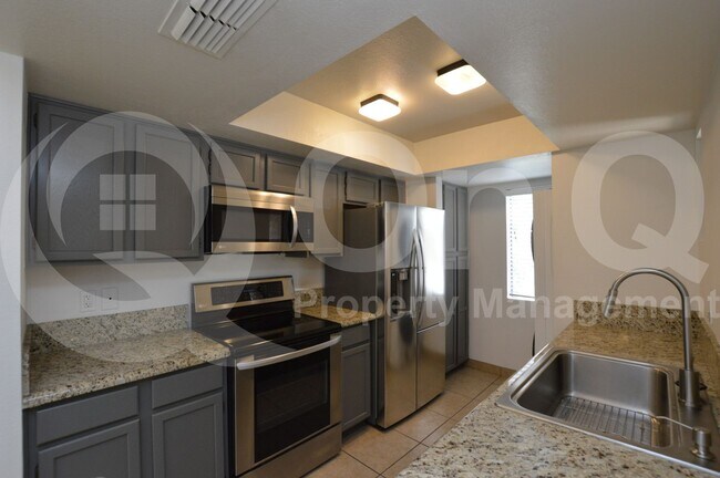 Foto del edificio - 7950 E Starlight Way