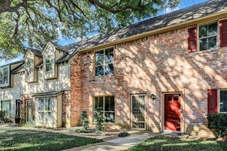 Building Photo - 14715 Barryknoll Ln