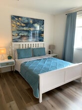 Building Photo - 123 S Star Lake Rd