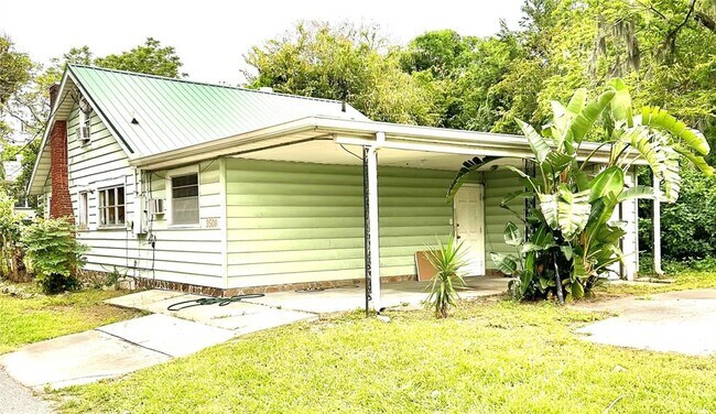 Building Photo - 3508 S Rosalind Ave