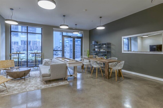 Foto del edificio - 1405 Adams St