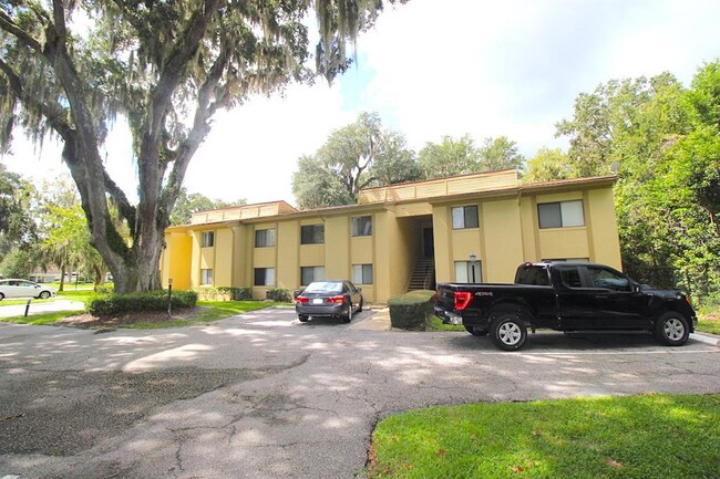 Foto del edificio - 302 Palm Coast Pkwy NE