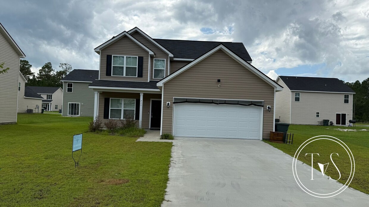 Primary Photo - 711 Mill Creek Cir