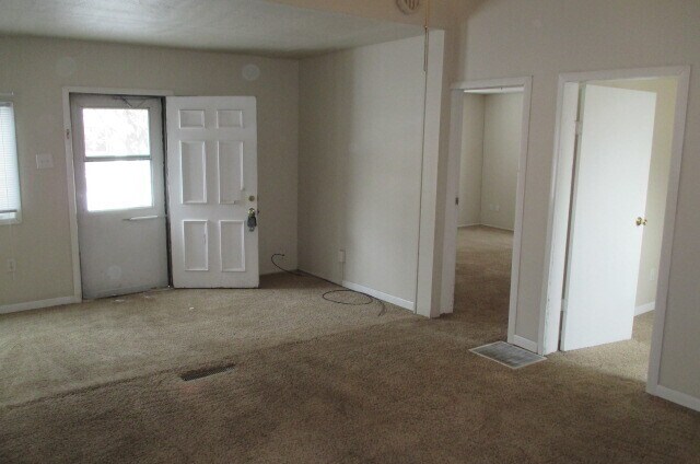 Foto del edificio - 801 E. 5th St, Mishawaka, IN, 46544