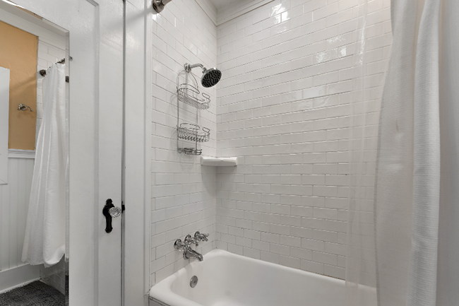 Foto del edificio - 4303 SE 30th Ave