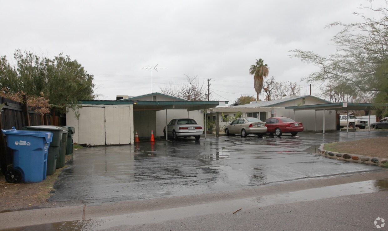Foto del edificio - 2408 W Morton Ave
