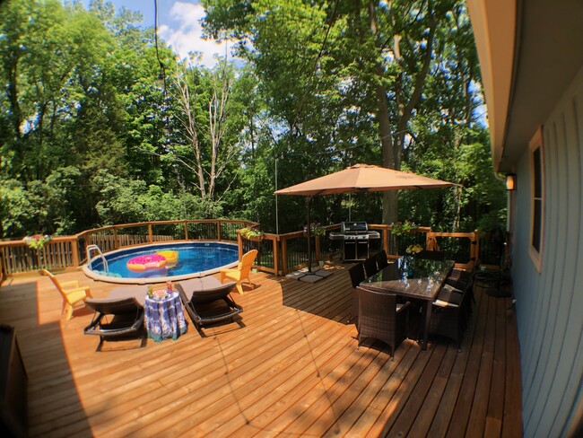 Foto del edificio - 7836 Indian Lake Rd