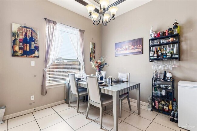 Foto del edificio - 19 Canela Ave