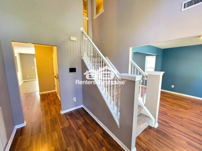 Foto del edificio - 2135 Sunset Maple Ln