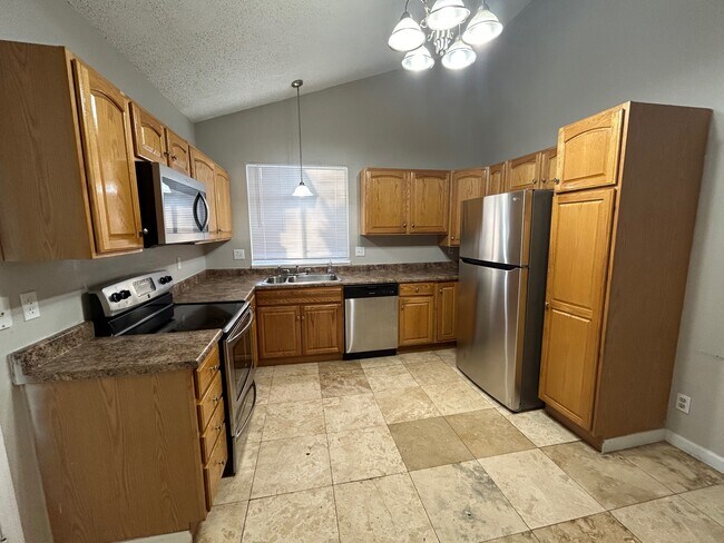 Building Photo - 2030 Grafton Dr