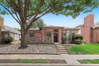 Building Photo - 7912 Linkwood Ct