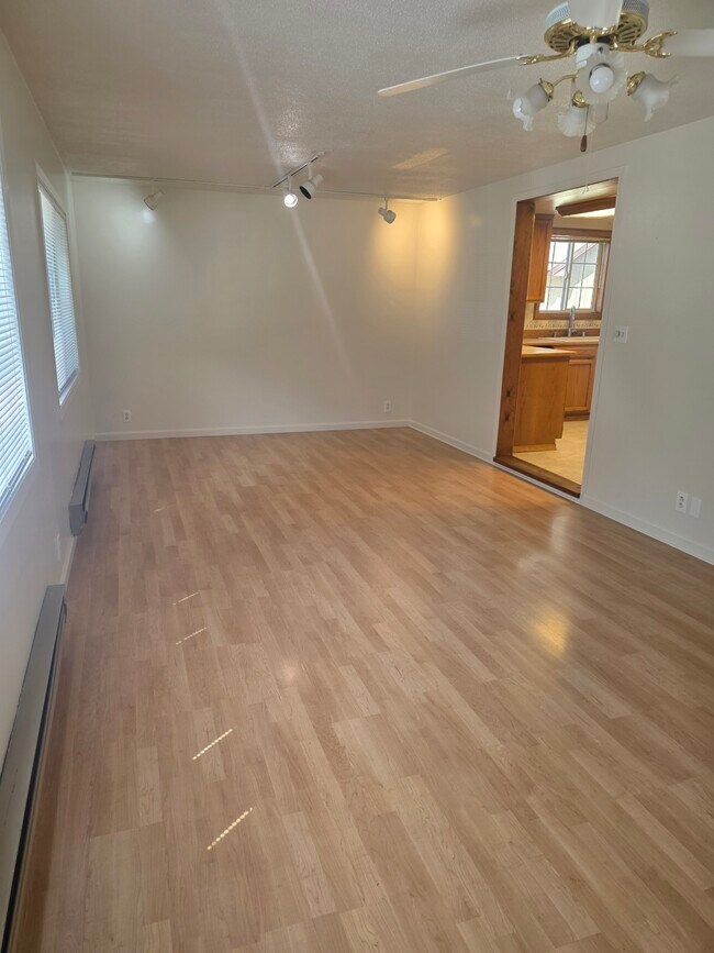 Foto del edificio - 2611 Burnt Valley Rd