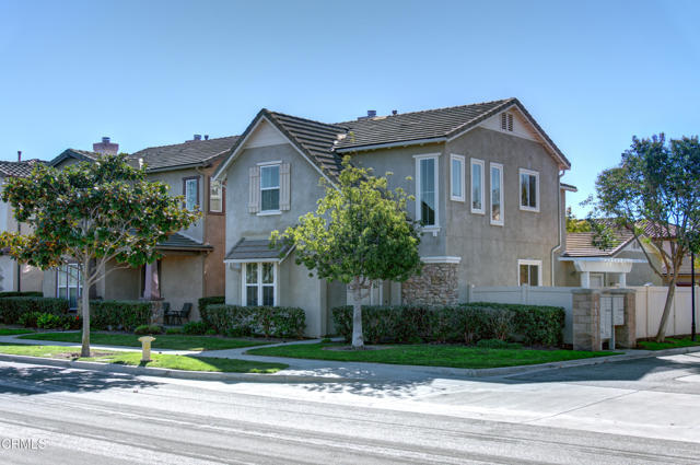 Foto del edificio - 428 Lakeview Ct