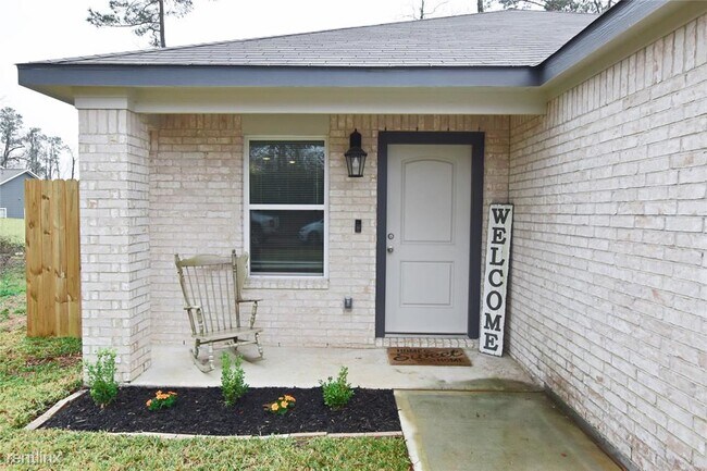 Building Photo - 3 br, 2 bath House - 15303 Kickapoo Trail