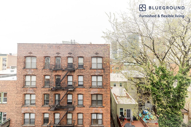 Building Photo - 222 Montgomery St