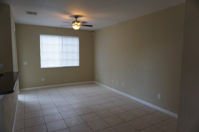 Building Photo - 1108 Lucaya Dr