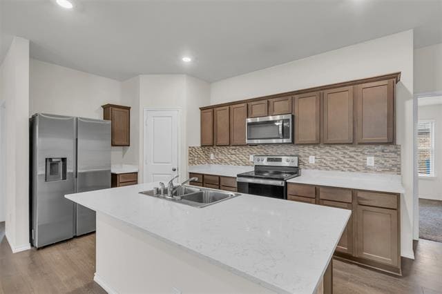 Building Photo - 815 Ranahan Ln