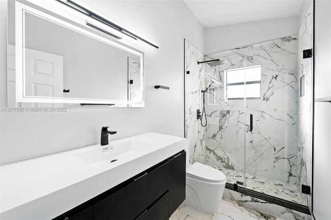 Foto del edificio - 3967 Cocoplum Cir