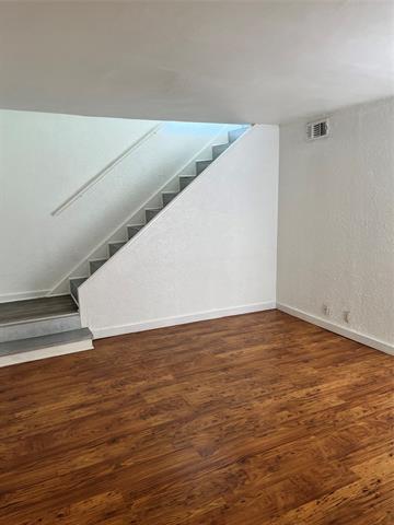 Foto del edificio - 4425 Travis St