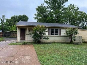 Building Photo - 1699 Whitehead Dr