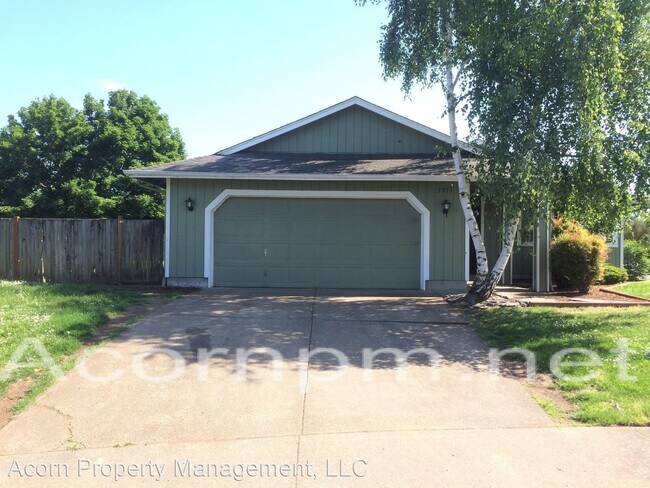Building Photo - 3 br, 2 bath House - 3973 N. Clarey Street