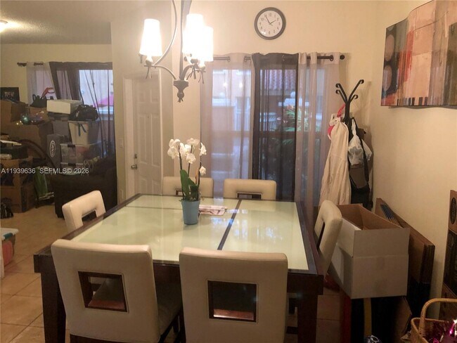 Foto del edificio - 11438 NW 62nd Terrace