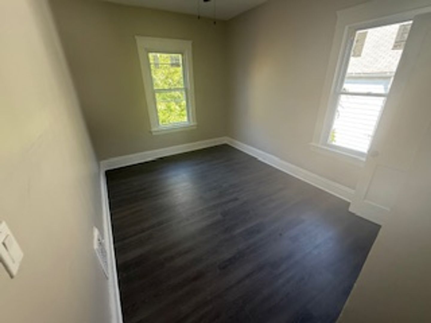 390 E 152nd St Cleveland, OH 44110 – photo 3