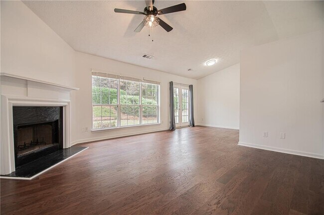 Foto del edificio - 3715 Oak Park Dr