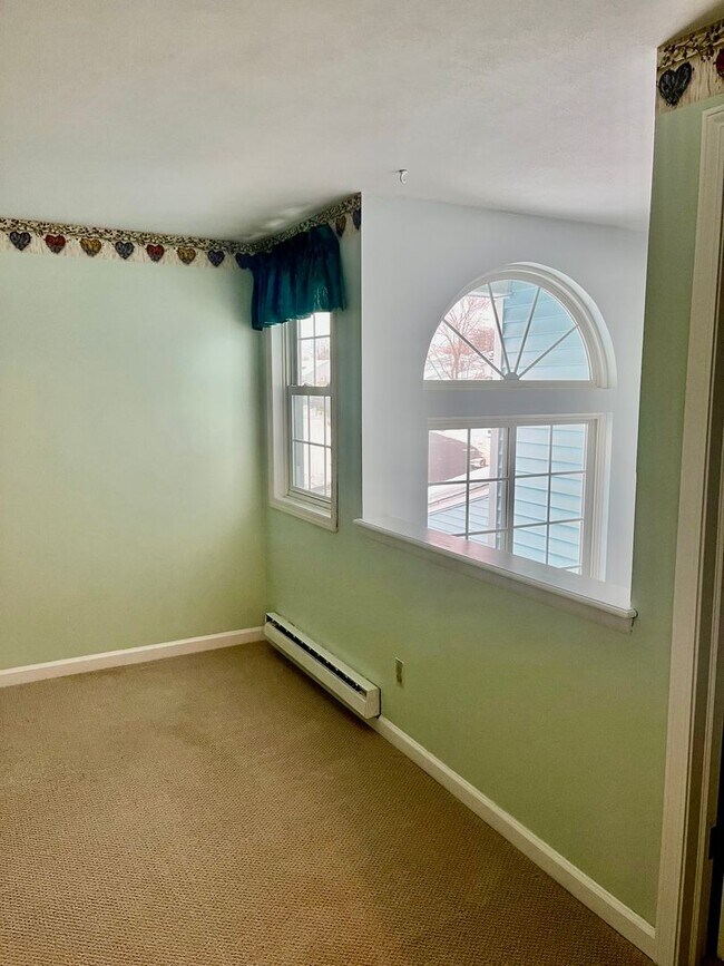 Foto del edificio - 8430 Fathom Dr