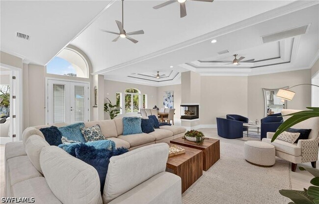 Foto del edificio - 6461 Livingston Woods Ln