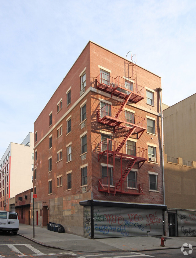 Building Photo - 186 Stanton St