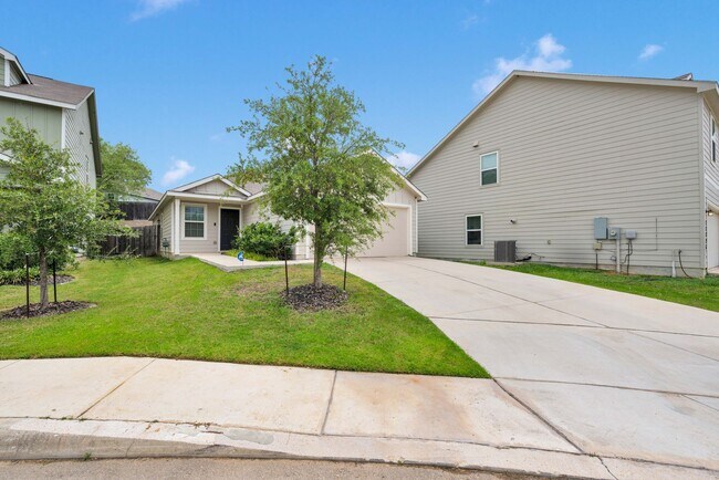 Photo - Cozy Home in the Medical Center
