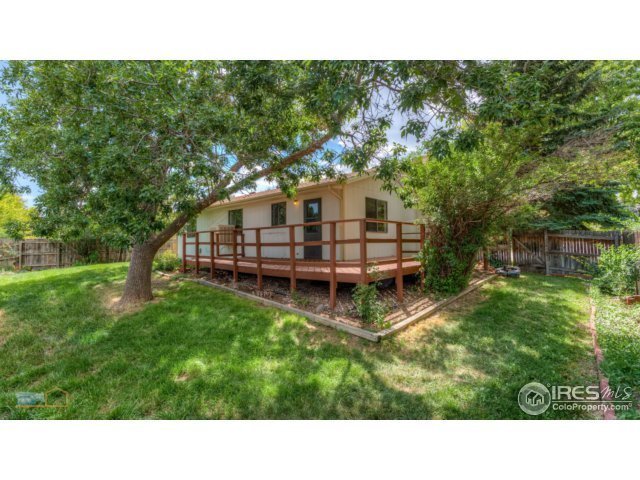 Foto del edificio - 4 bedroom Solid Brick Ranch in NW Longmont!