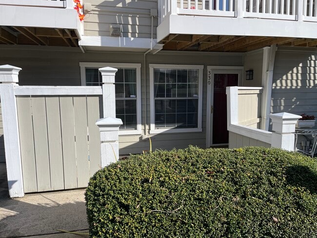 Foto del edificio - 5701 Chapman Mill Dr