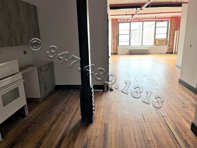 Building Photo - 218 Bedford Ave