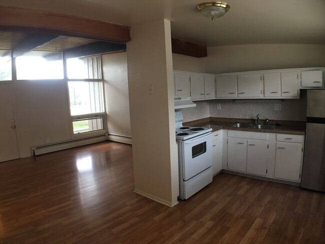 Photo - Seven Thirty, LLC (745) Apartment