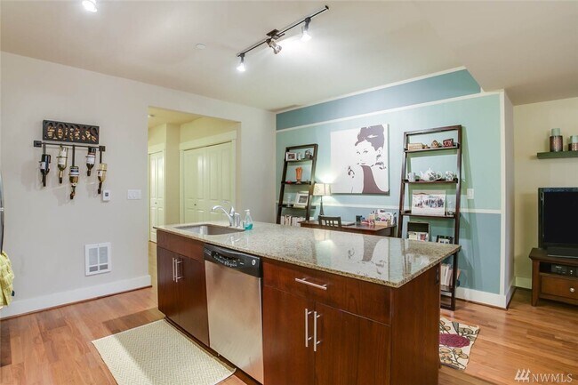 Foto del edificio - 699 John St