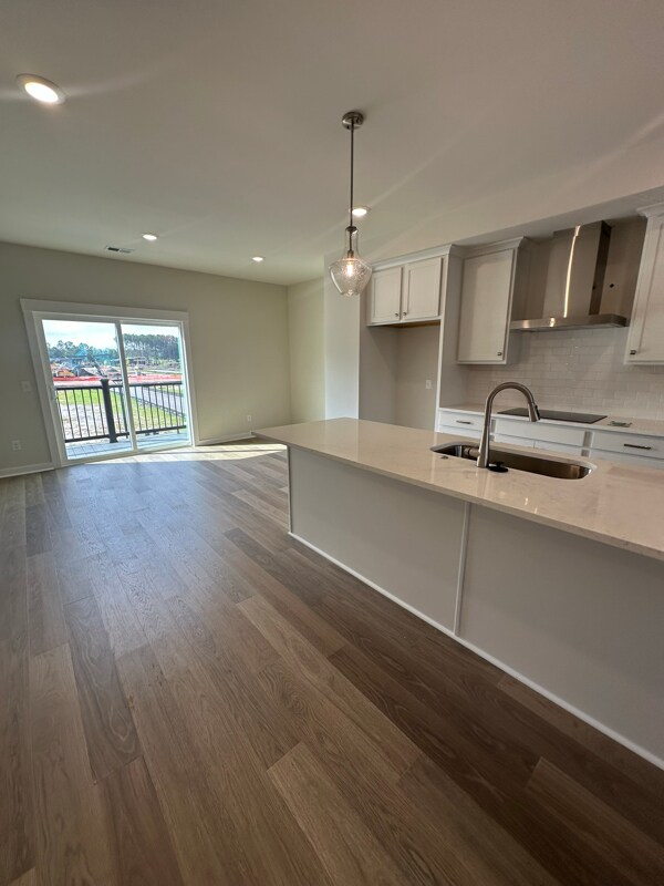 Building Photo - 548 Scholar Way