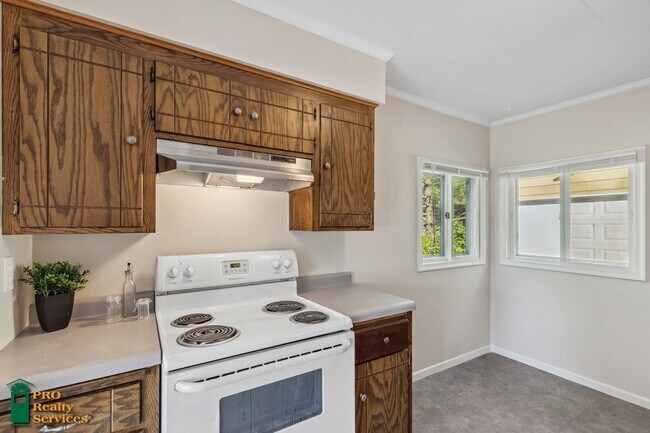 Foto del edificio - 3 Bedroom House in Bloomington
