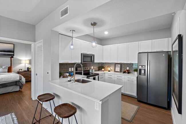 Foto del edificio - Bainbridge Creekside